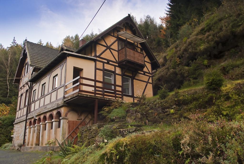Appartmenthaus Wartburg Bad Schandau Zewnętrze zdjęcie